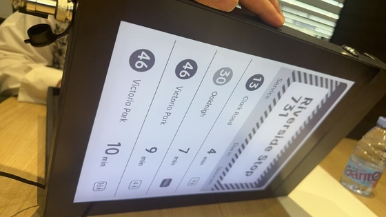 13.3'' monocromático E-papel de exibição sinal de parada de ônibus suporte de personalização
